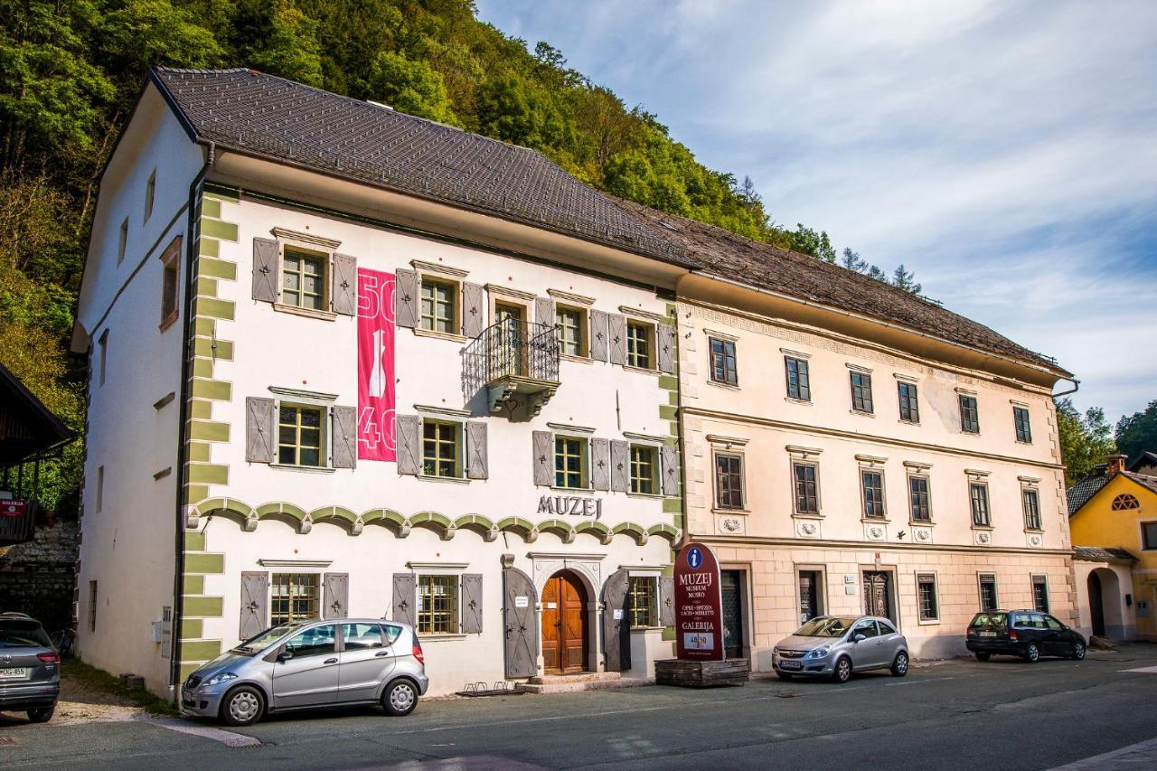 Haus Lagma Studio Zelezniki Luaran gambar