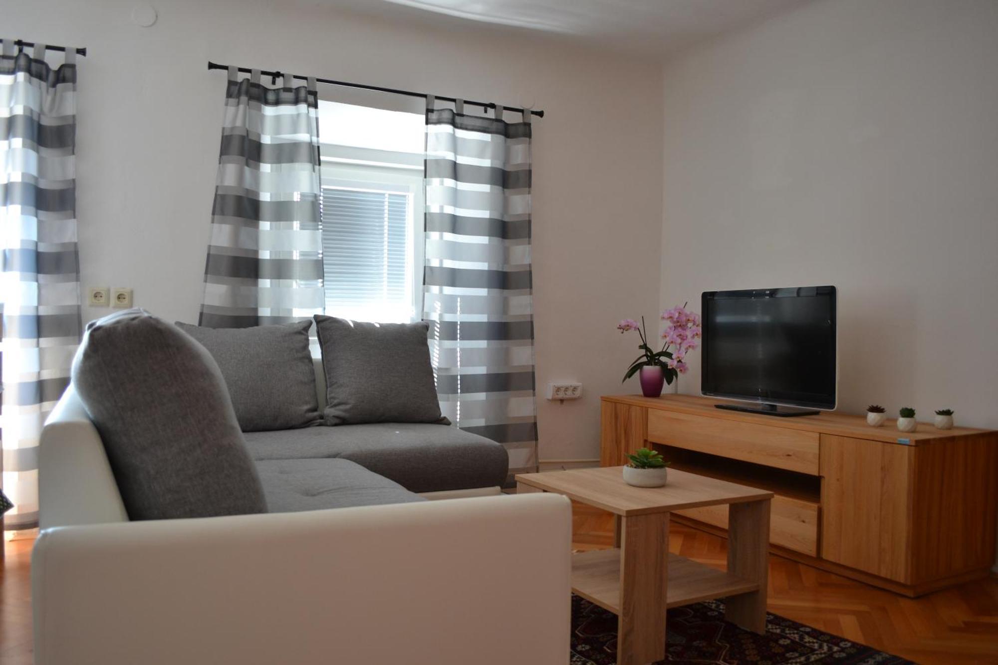 Haus Lagma Studio Zelezniki Luaran gambar